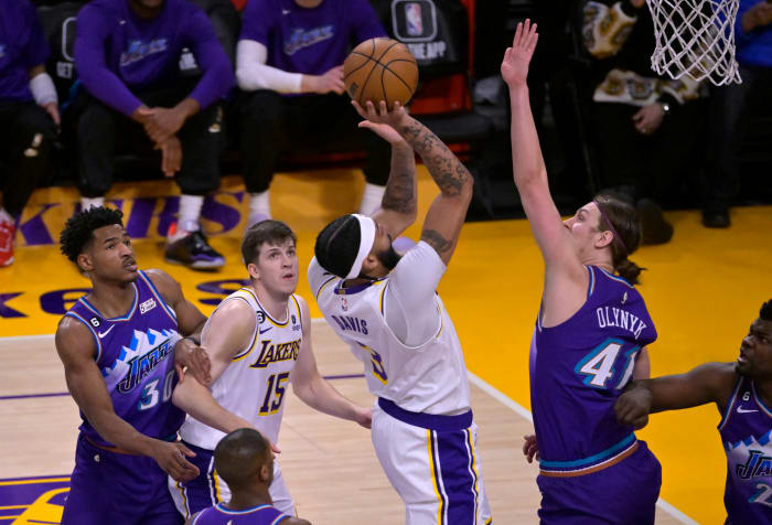 anthony davis austin reaves kelly olynyk kris dunn jazz